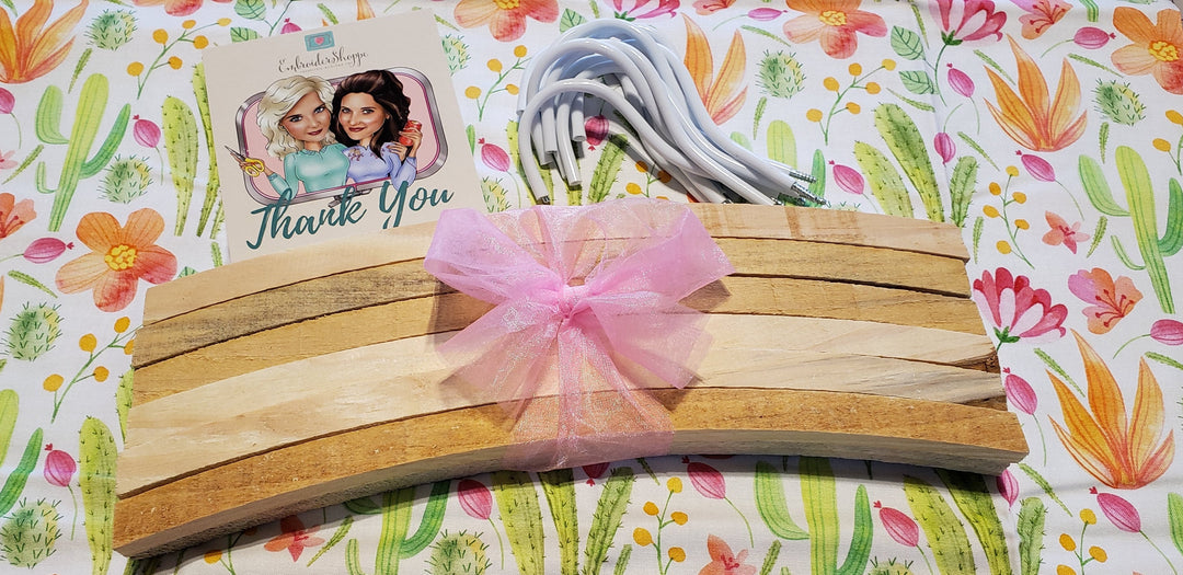 KIDDIES WOODEN HANGER 12 pack